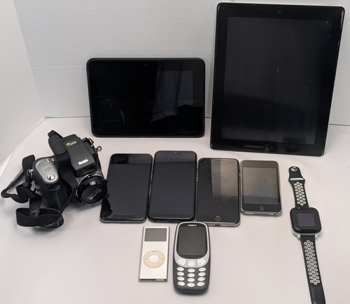 Apple iphones ipads kodak - apple,