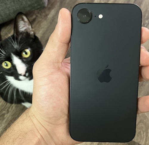 Iphone 16e tmobile locked - iphone,